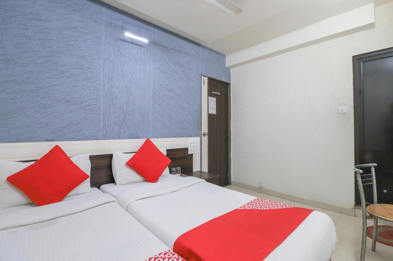Hotel Jasmine Ahmedabad Buitenkant foto