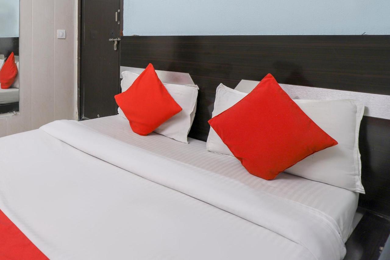 Hotel Jasmine Ahmedabad Buitenkant foto