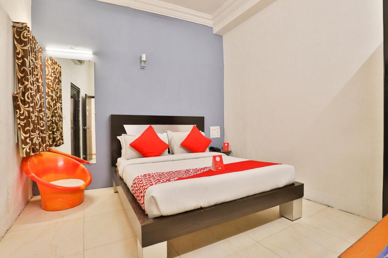 Hotel Jasmine Ahmedabad Buitenkant foto