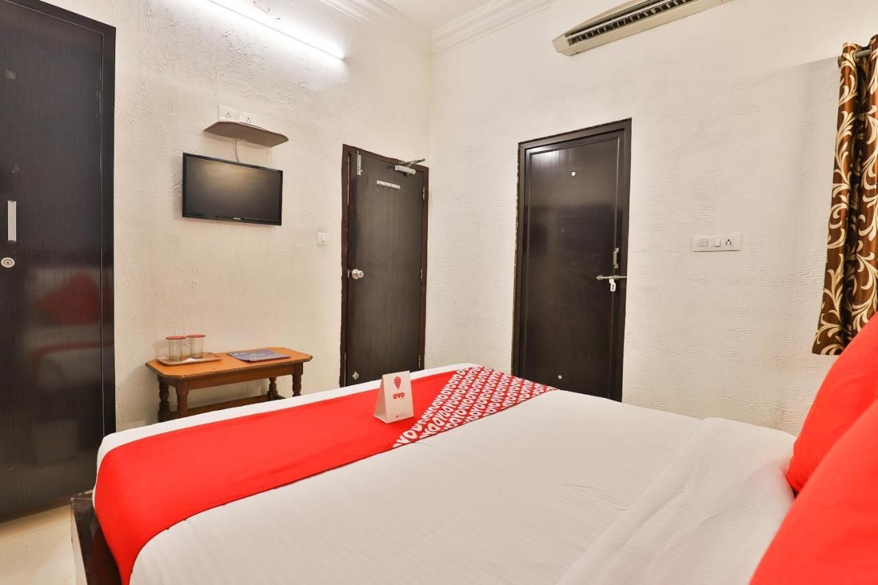 Hotel Jasmine Ahmedabad Buitenkant foto