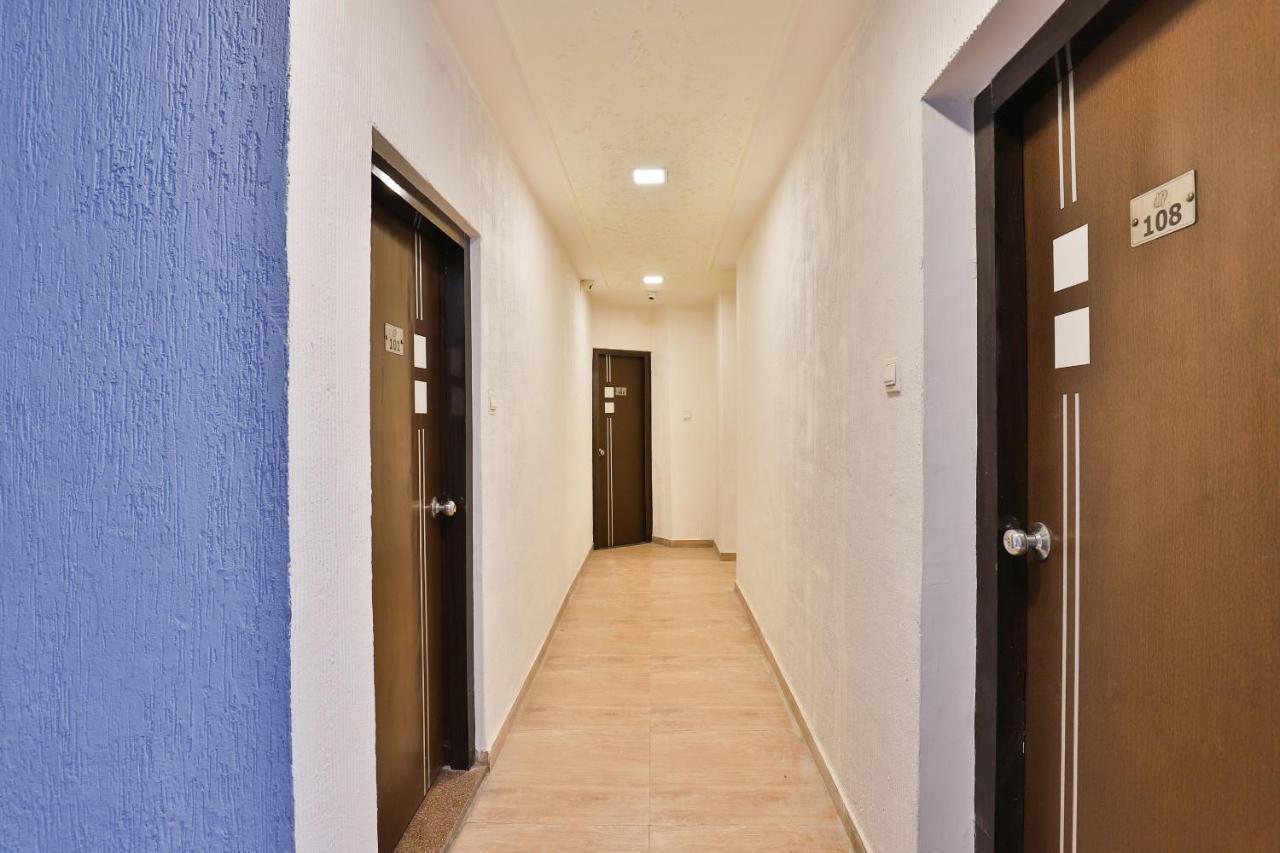 Hotel Jasmine Ahmedabad Buitenkant foto